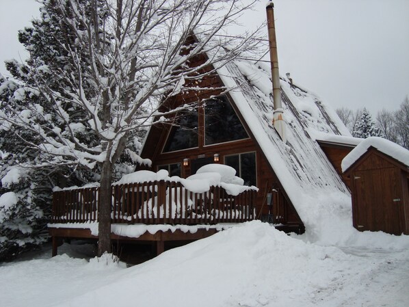 Front of property - Wudenknipple (Bessemer)