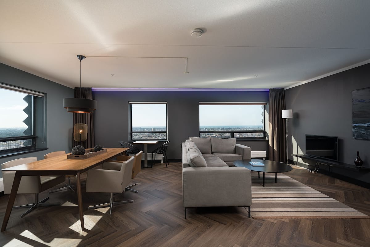 全景公寓, 1 間臥室 (39th floor 773) | 低過敏寢具、書桌、熨斗/熨衣板、免費搖籃/嬰兒床