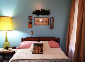 Cabaña estándar, varias habitaciones, para no fumadores (The Boarding House Bessemer, MI) | 7 habitaciones, wifi gratis y ropa de cama 
