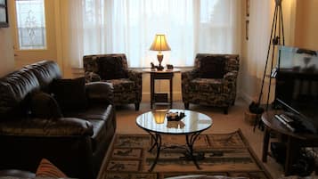 House, 3 Bedrooms, 2 Bathrooms (The Blue House  Ironwood, MI) | Living area | 42-inch flat-screen TV with digital channels, TV, DVD player
