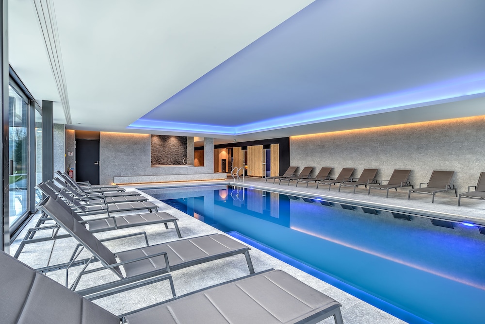 R hotel experiences et Umami by null