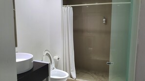 Bathroom - Nirvana Hotel - Cancun Hotel Zone (Cancun)