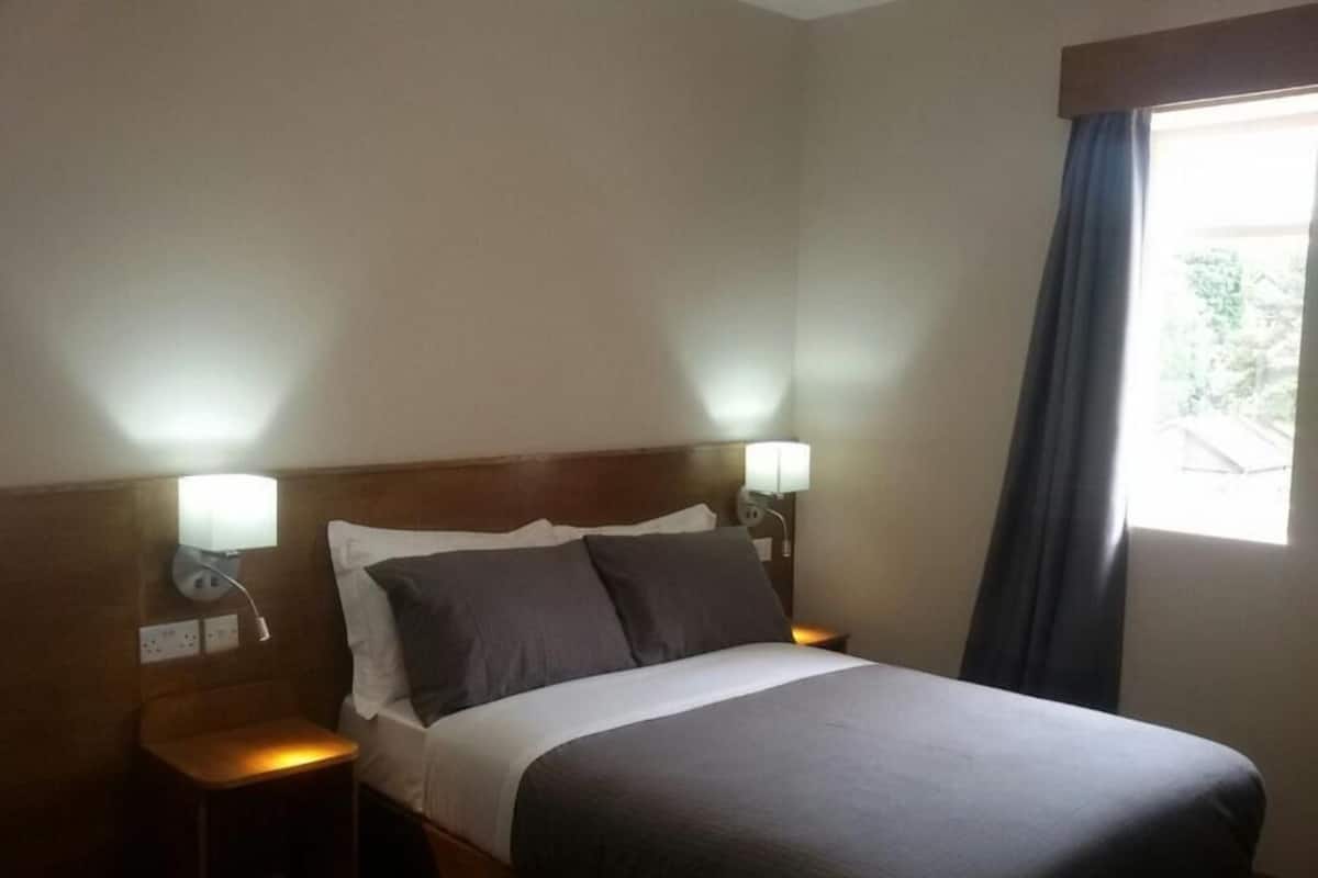 Standard Double Room | Premium bedding, individually furnished, desk, blackout drapes