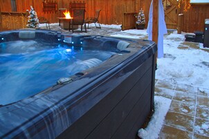 Bañera de hidromasaje privada