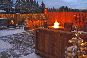 Private spa tub - Auberge Motel Drakkar (Shawinigan)