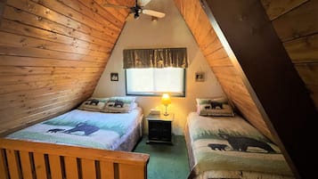 Chalet, 2 Bedrooms, Hot Tub (Mittenwald Big Powderhorn) | 2 bedrooms, individually decorated, individually furnished, free WiFi