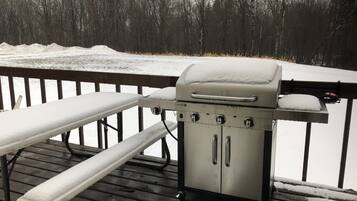 Rumah Ekonomi, 3 kamar tidur, Bebas Asap Rokok (Cary Mine Hurley) | 3 kamar tidur, gratis tempat tidur lipat/ekstra, dan Wi-Fi gratis