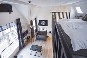 Comfort-huoneisto | 1 makuuhuone, ylelliset vuodevaatteet, tallelokero huoneessa