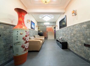 Khu tiếp khách ở sảnh