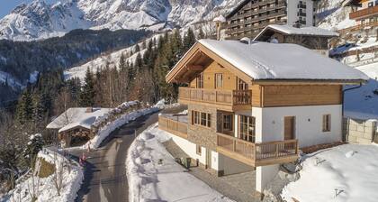 Chalet in Mühlbach near Ski Slopes