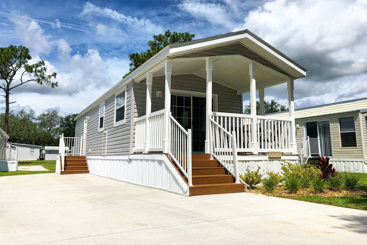 ChaumiĂšre de base | Literie fournie