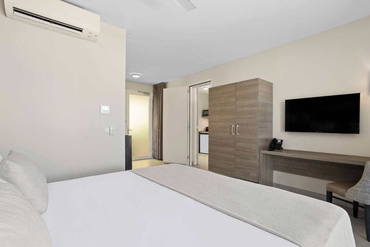 In-room safe, blackout curtains, iron/ironing board (on request)