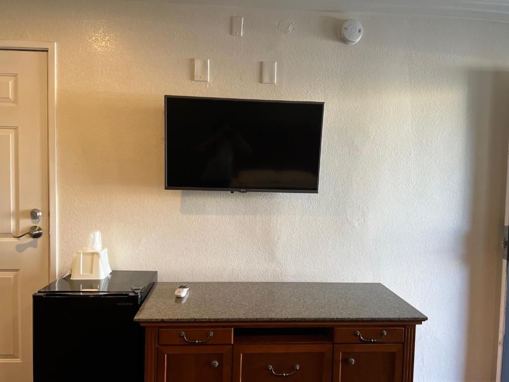 Photo - Welcome Inn on Colorado Blvd