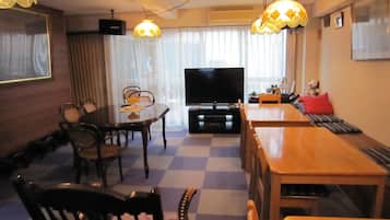Siddeområde i lobbyen