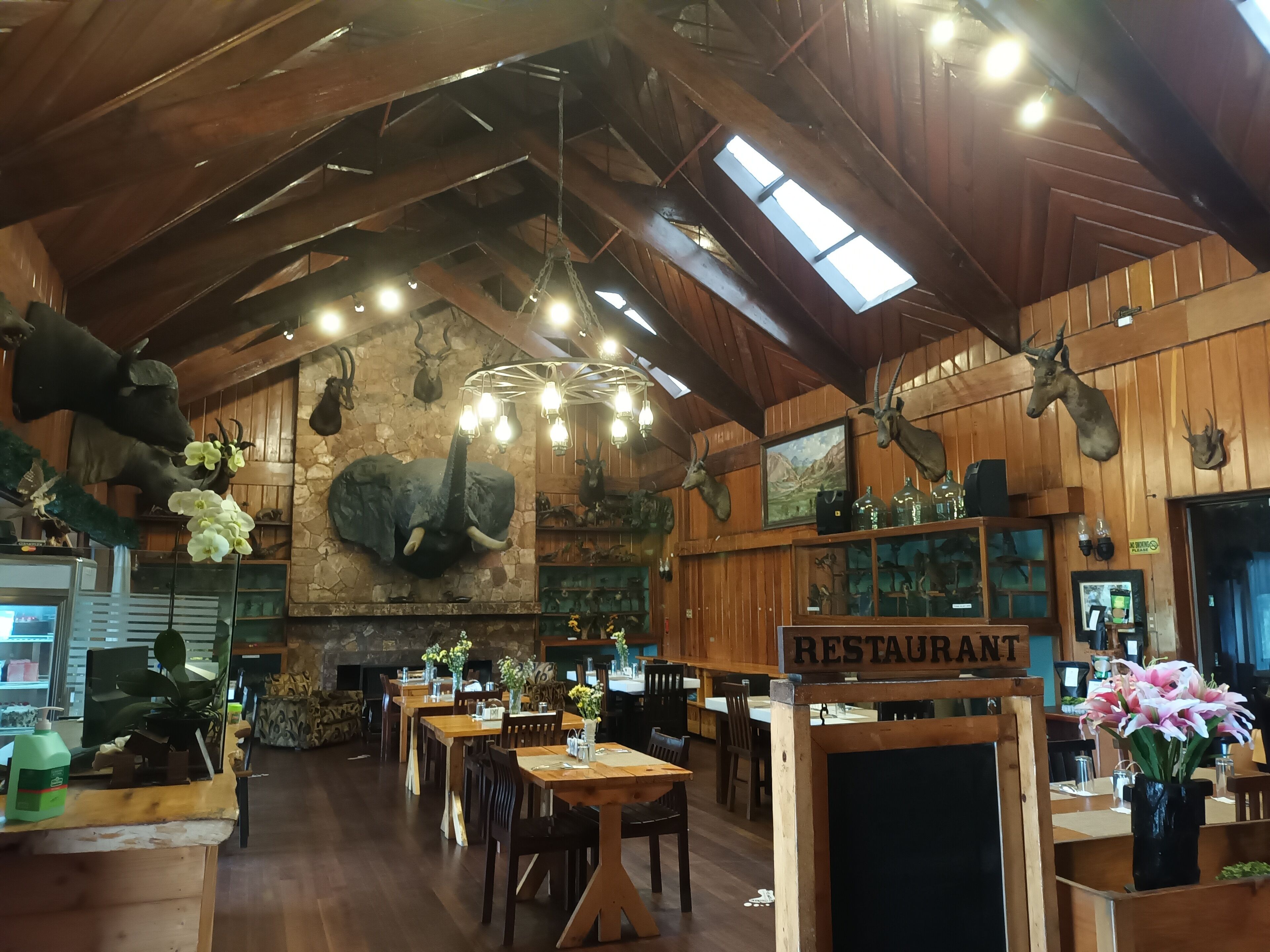 breakfast, lunch, dinner served; local cuisine