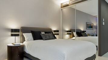 Executive Suite, 1 Queen Bed