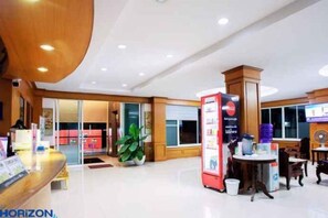 Interior - Horizon Hotel (Surat Thani)