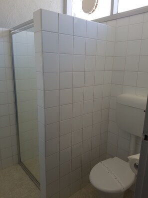 Shower, free toiletries, hair dryer, towels