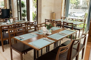 Breakfast area - (Da Nang)