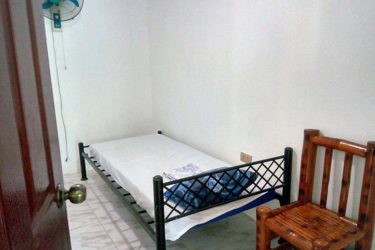 Apartamento (New J.R. Building)