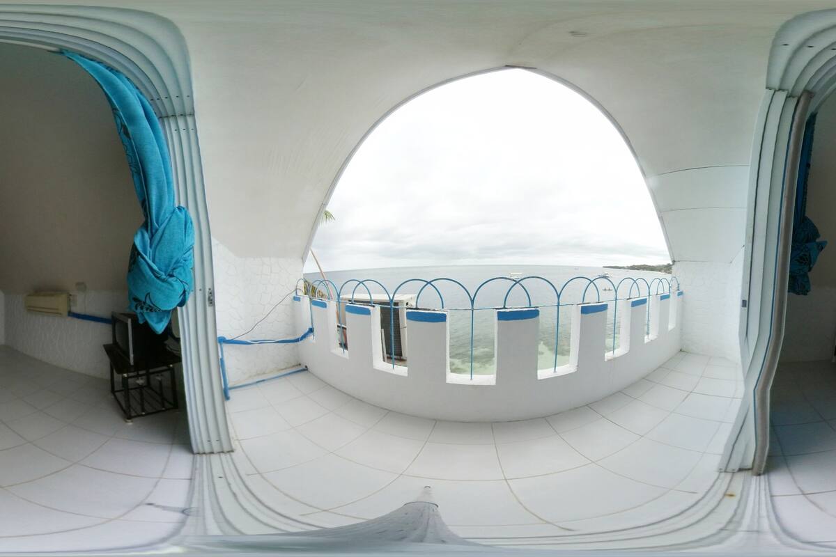 Casa familiar, 2 habitaciones, vistas al mar