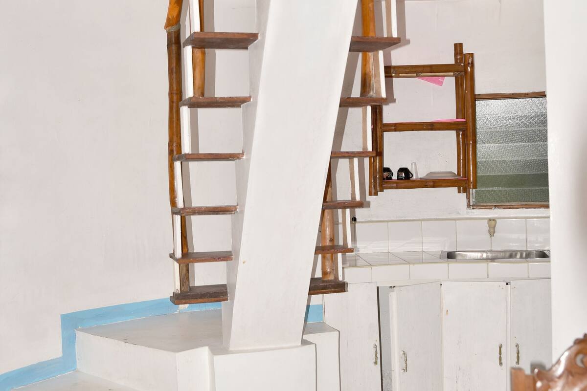 Casa familiar | Servicio de comidas en la habitación