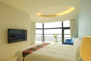 Doppia Deluxe, 1 letto matrimoniale, vista città | Tende oscuranti, insonorizzazione, Wi-Fi gratuito