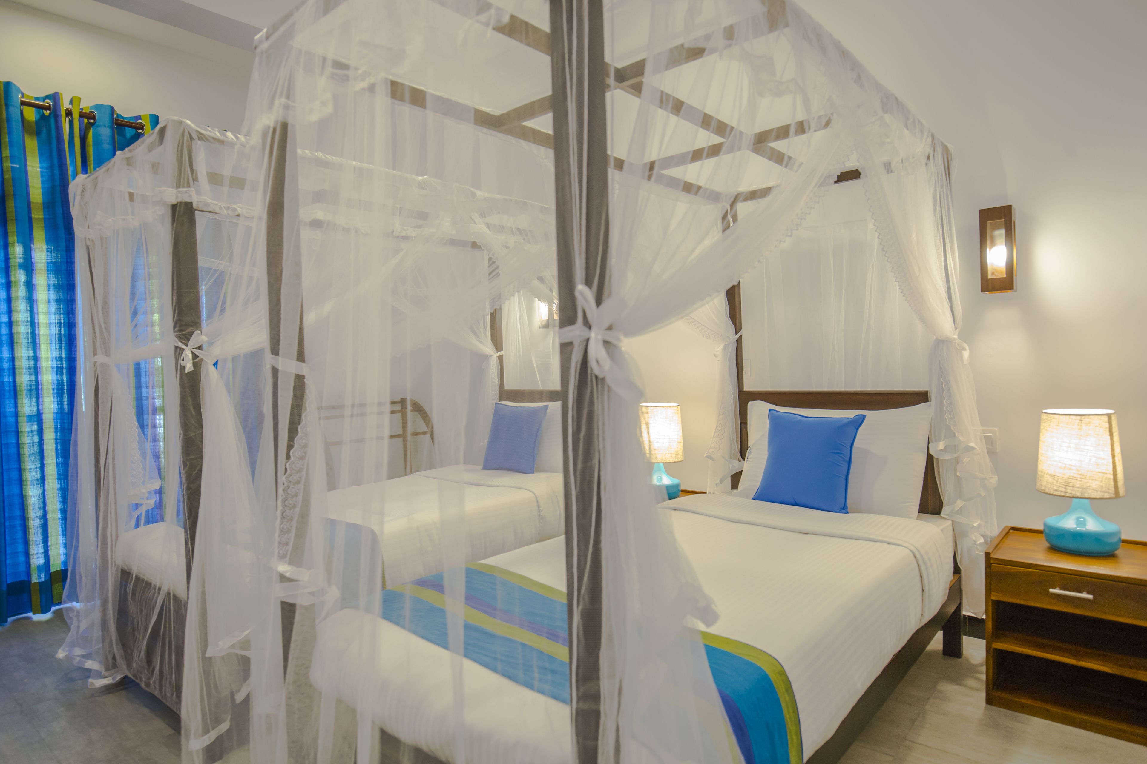 deluxe double room | premium bedding, minibar, in-room safe, desk