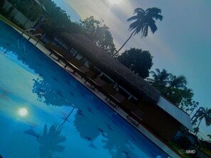 Pool - Wavelength (Mirissa)