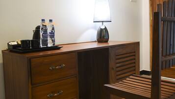 Deluxe Double Room | Room amenity