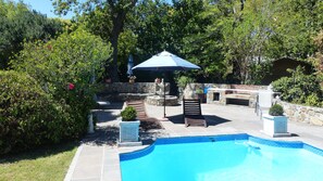 Outdoor pool - Alphen Lodge Constantia (Cape Town)
