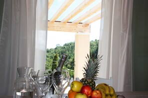 In-room dining - Villa Prosecco (Refrontolo)