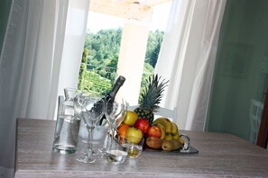 In-room dining - Villa Prosecco (Refrontolo)