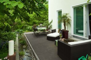 Chambre Double Confort | Terrasse/Patio