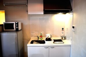 Family Room | Private kitchen