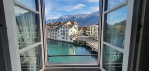 Street view - The Aarburg Hotel & Café (Unterseen)