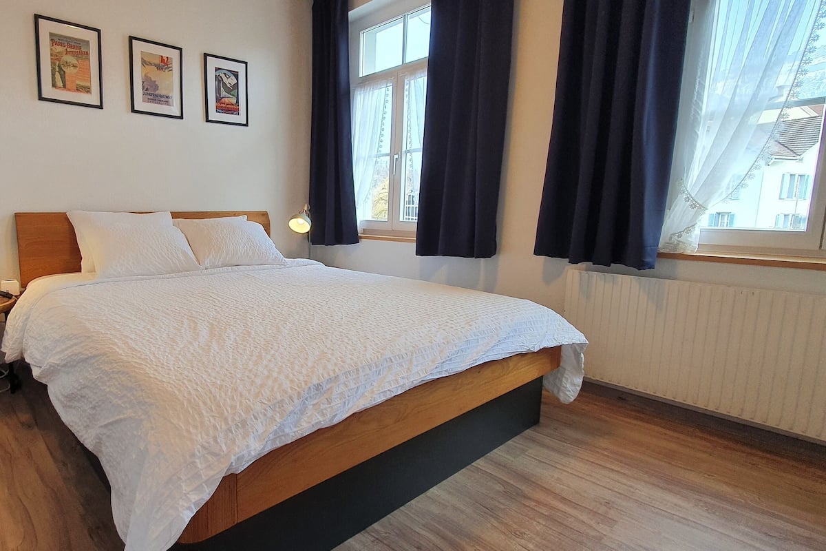 Allergikerbettwaren, kostenloses WLAN, Bettwäsche