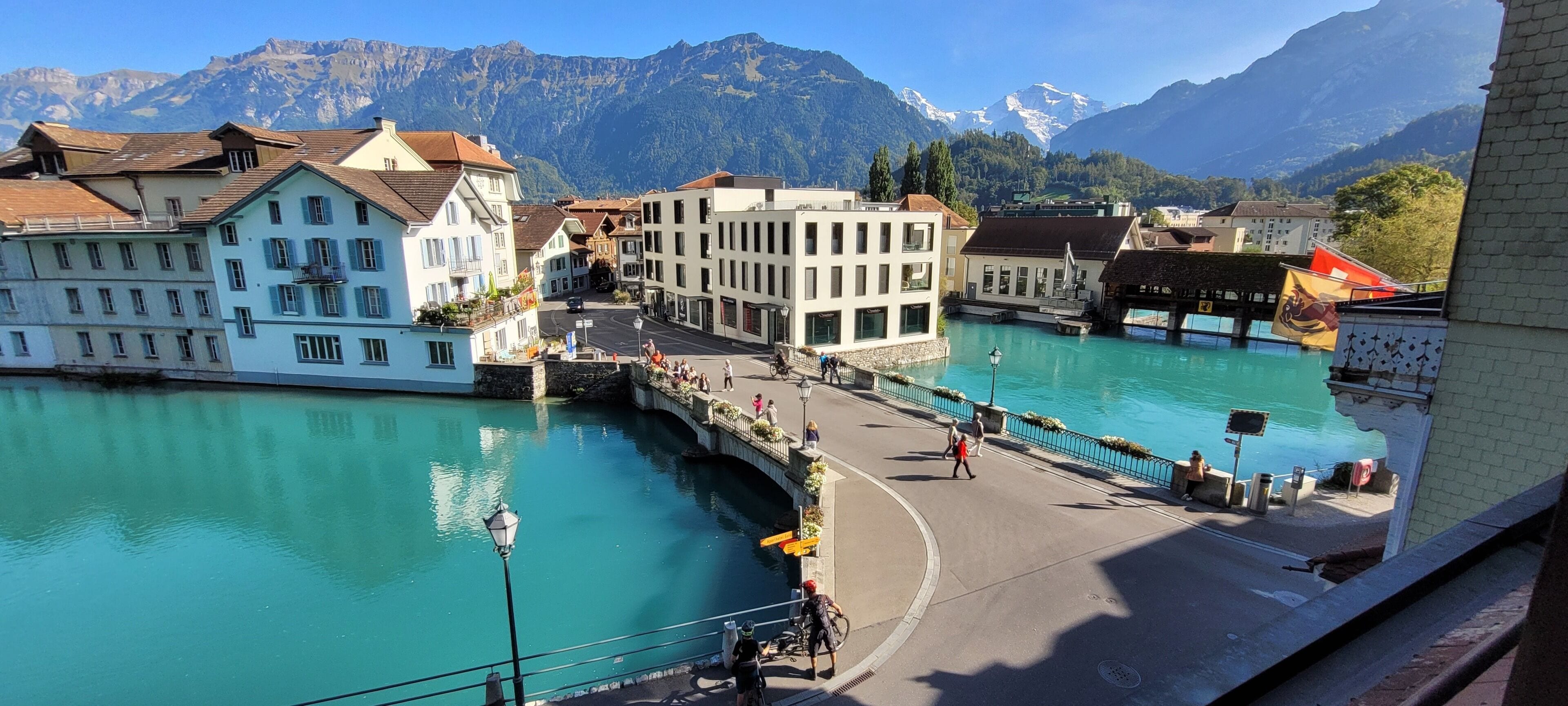 Foto - The Aarburg Hotel & Café