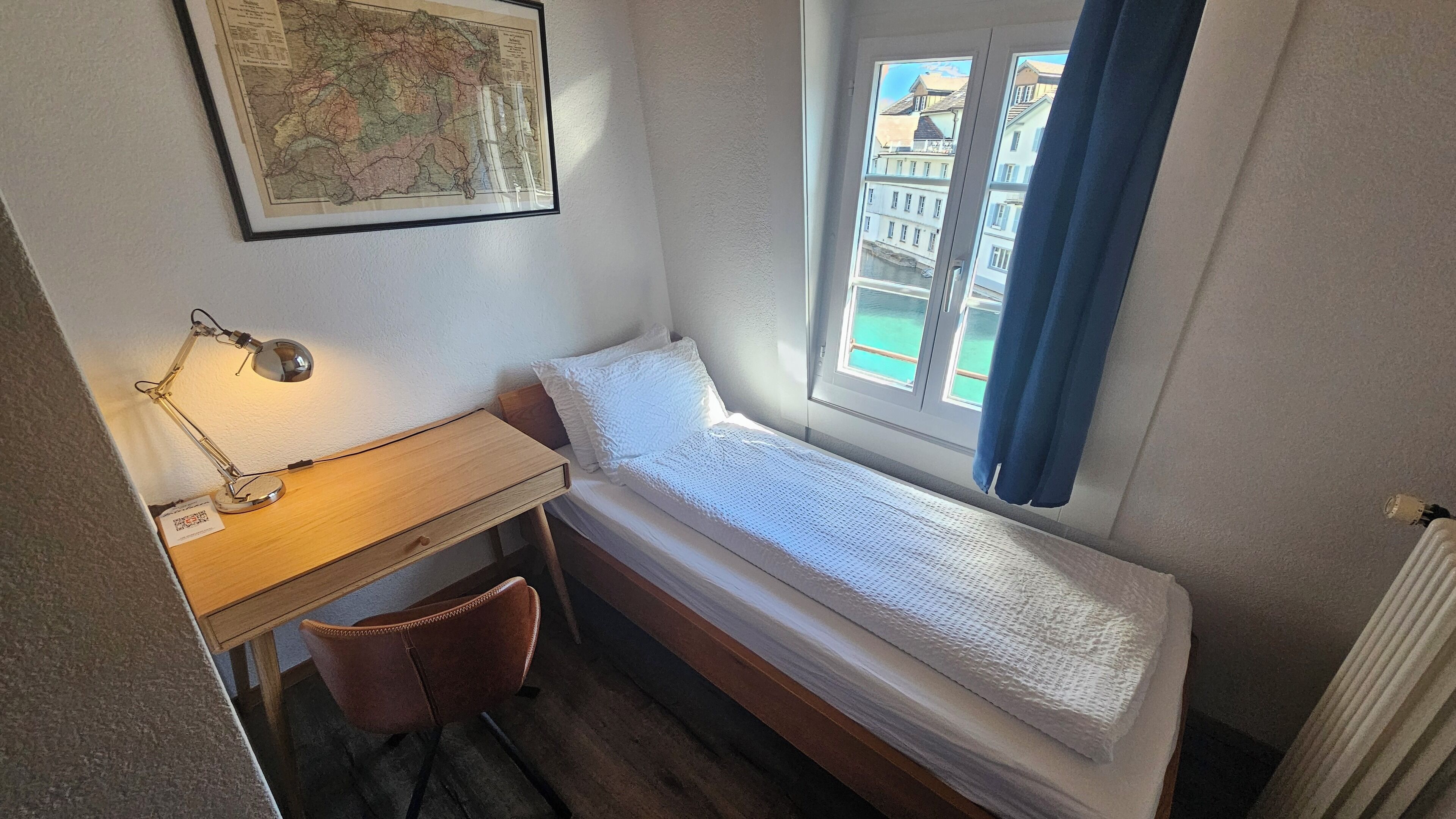 Standard Single Room, Non Smoking, Mountain View | Hypo-allergenic bedding, free WiFi, bed sheets