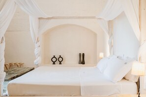 Superior Double Room, 1 Double Bed, Garden View | Premium bedding, down comforters, minibar, in-room safe - Masseria Li Foggi (Gallipoli)