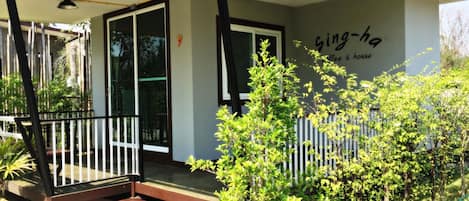 Standard Room | Blackout drapes, rollaway beds, free WiFi