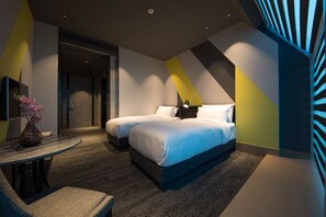 Standard Twin Room (Check In-21:00 Check Out-09:00) | Desk, blackout drapes, free WiFi, bed sheets - Plaza Premium Lounge Terminal 2 Zone A (Taoyuan City)