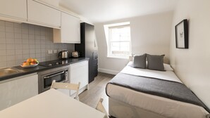 Studio Standard, salle de bains commune (Studio 5-15)