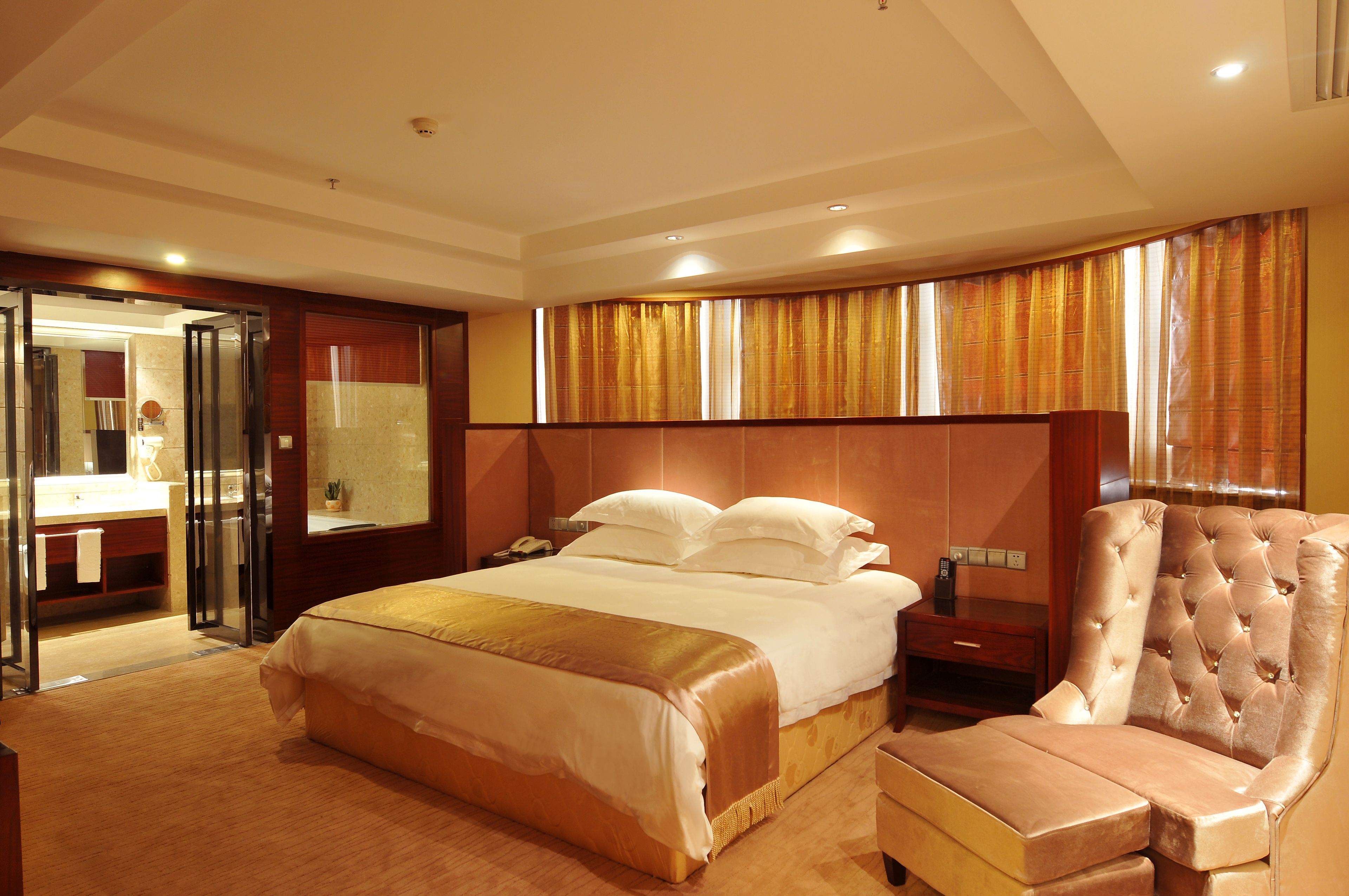 Free minibar items, in-room safe, desk, blackout curtains