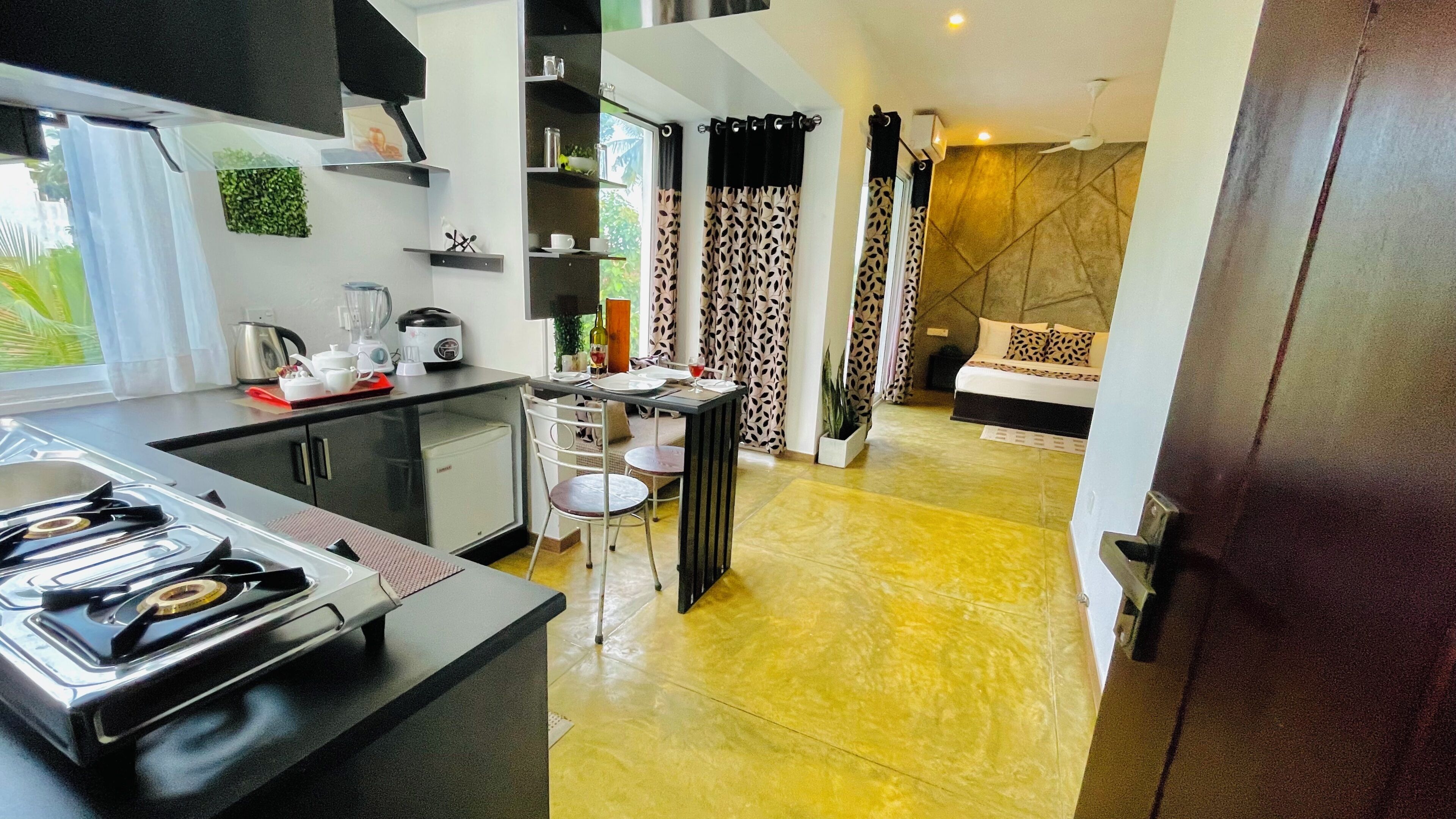 Premium Studio, 1 Bedroom