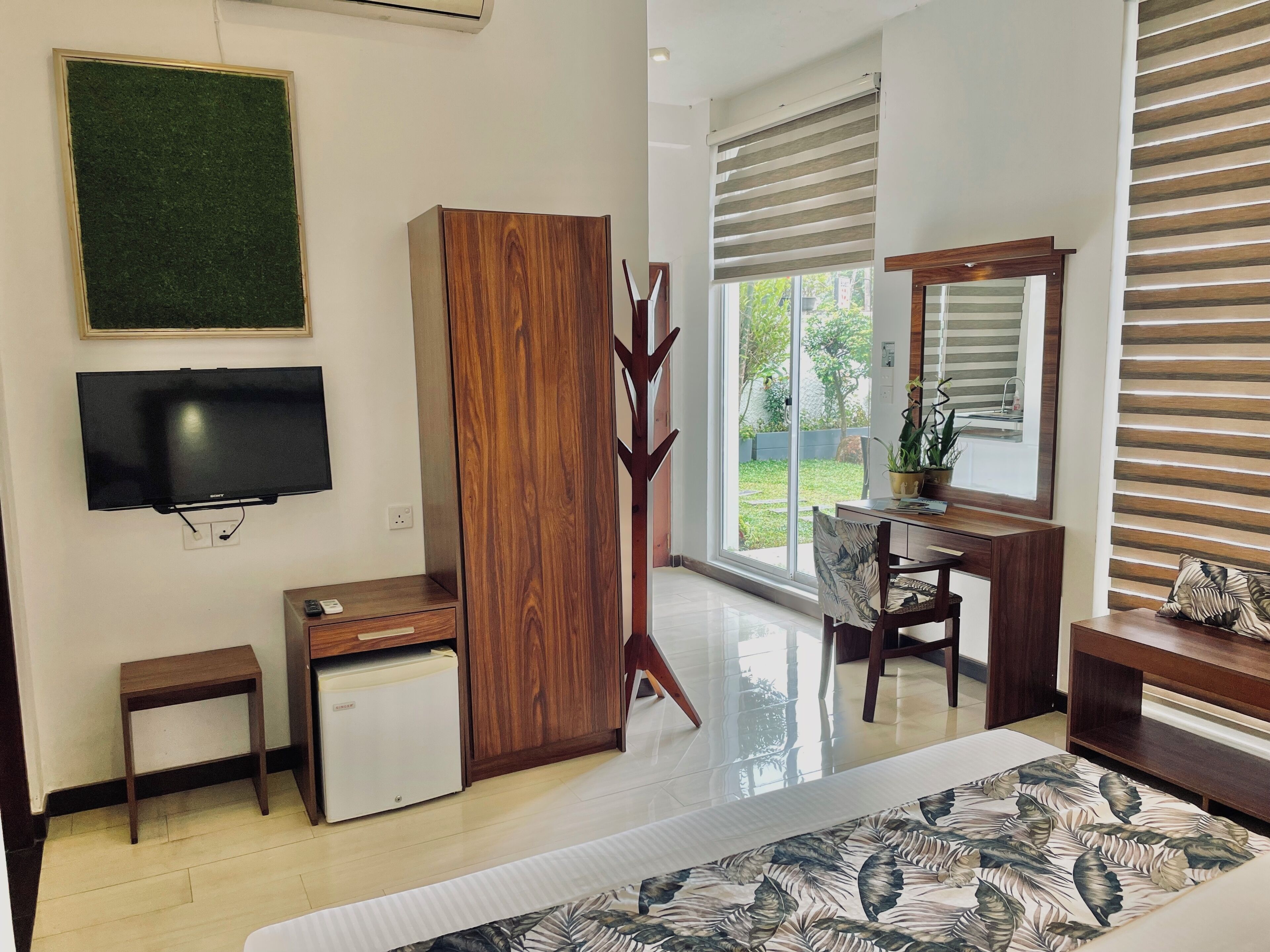 Family Quadruple Room | 1 bedroom, Egyptian cotton sheets, premium bedding, minibar