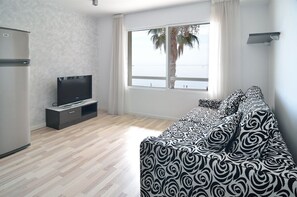 Apartment, 1 Schlafzimmer, Meerblick (Bis) | Wohnbereich