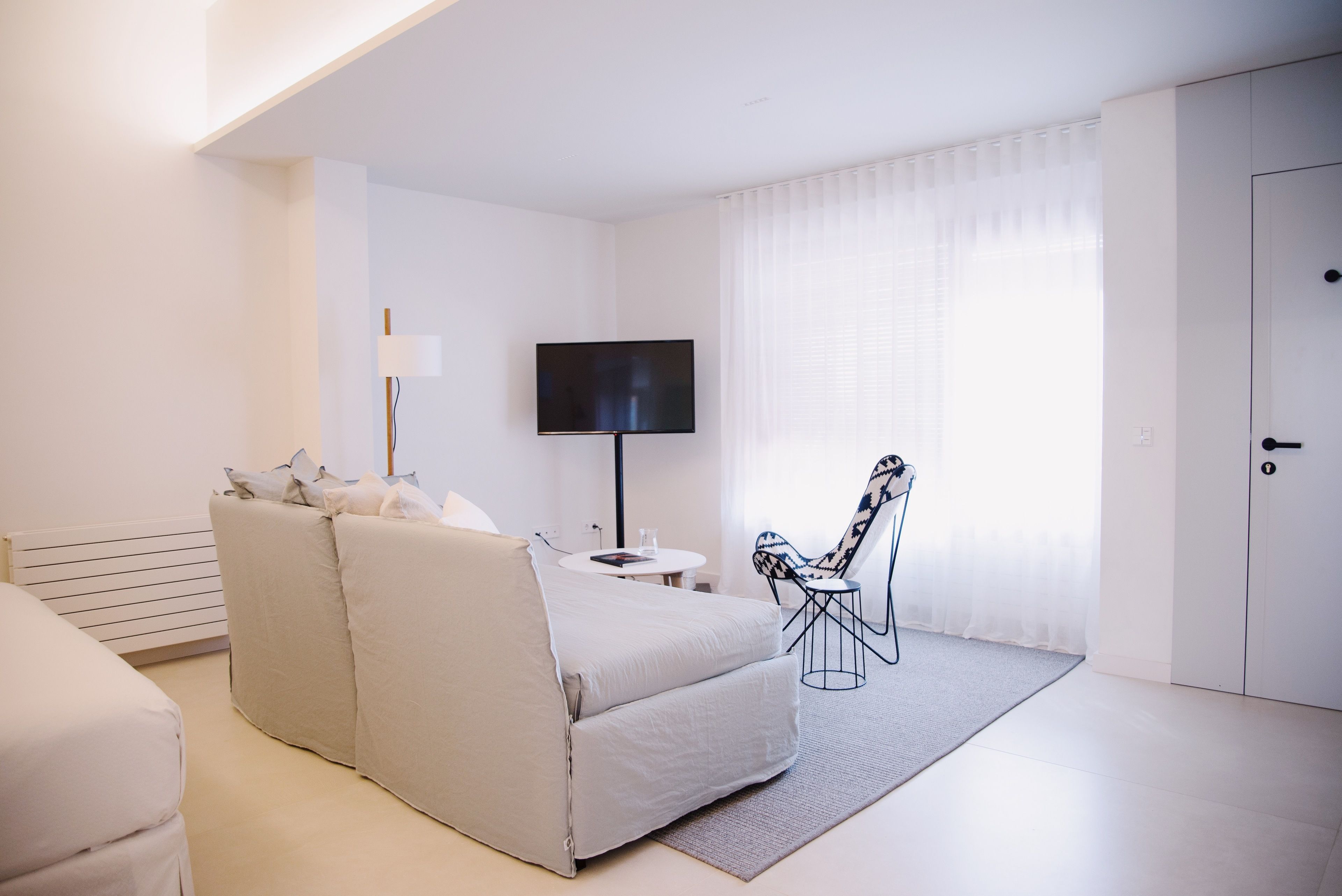 deluxe suite | 1 bedroom, in-room safe, individually decorated, individually furnished