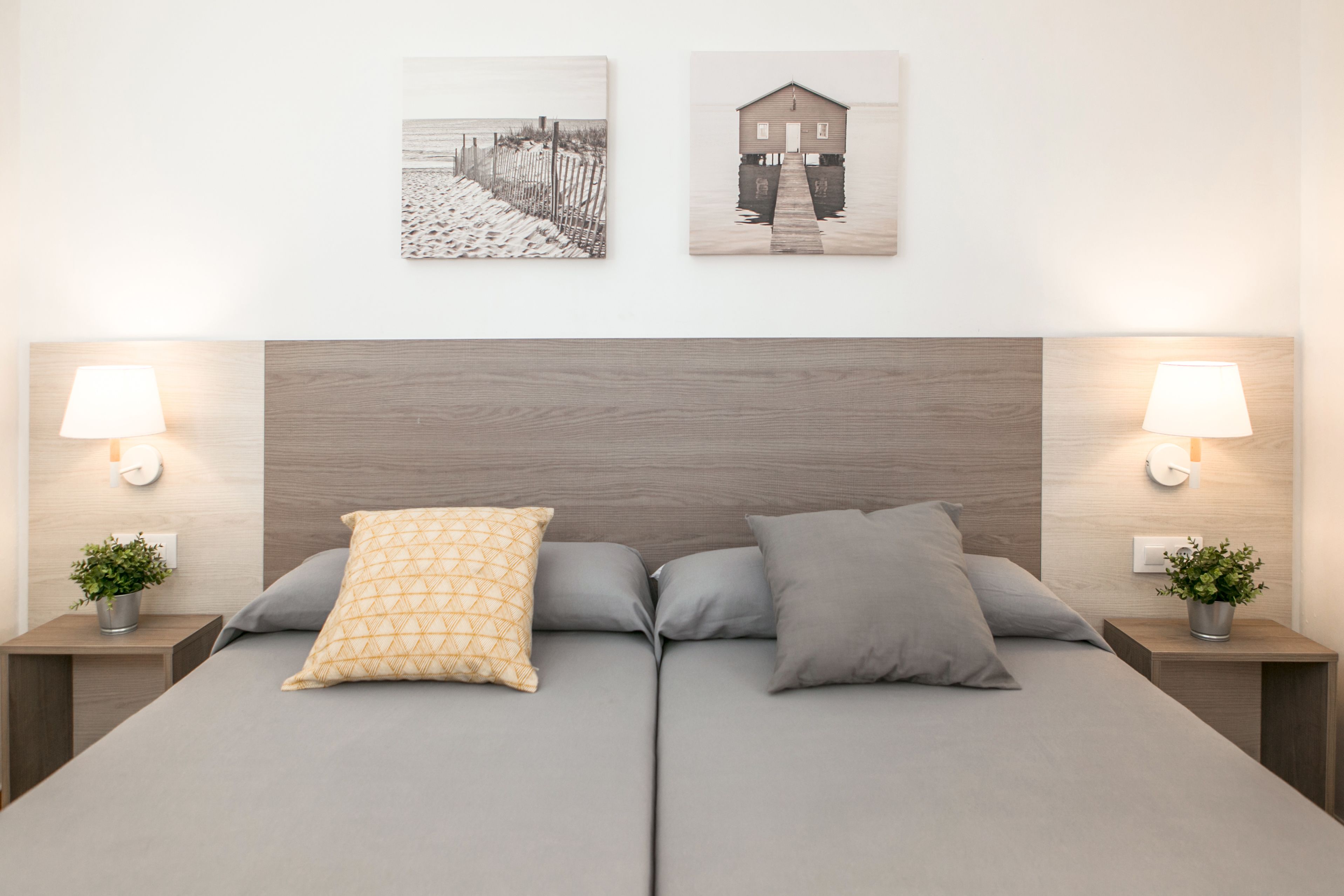 Blackout curtains, cots/infant beds, free WiFi