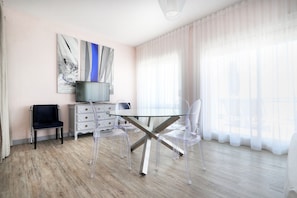 Apartment, Multiple Beds, Sea View